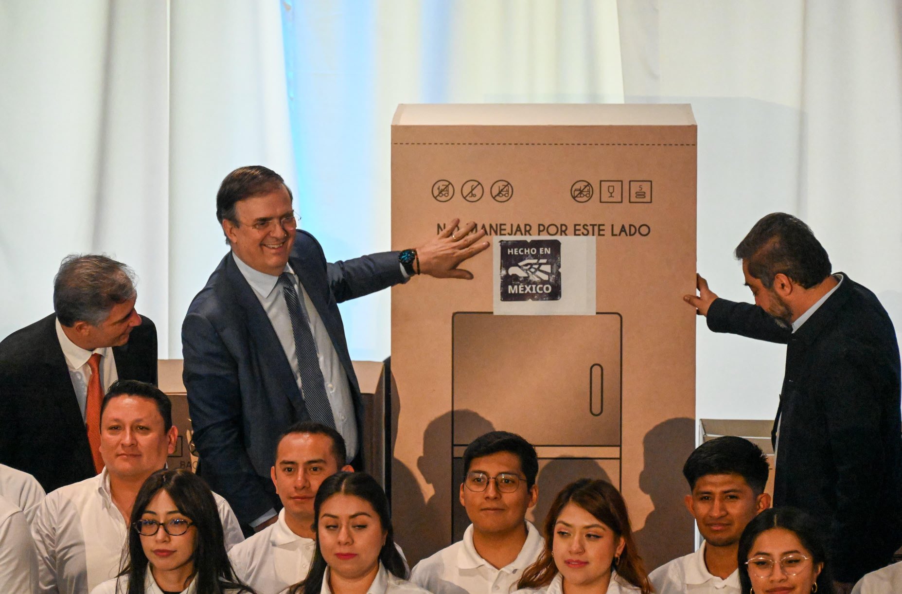 Marcelo Ebrard ve poco probable una recesión económica en México